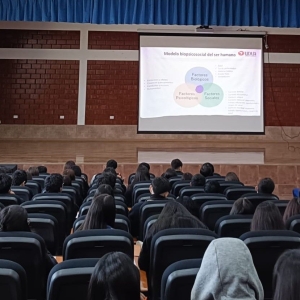 La Universidad de Las Américas impartió una charla para los/as estudiantes de 4° Medio